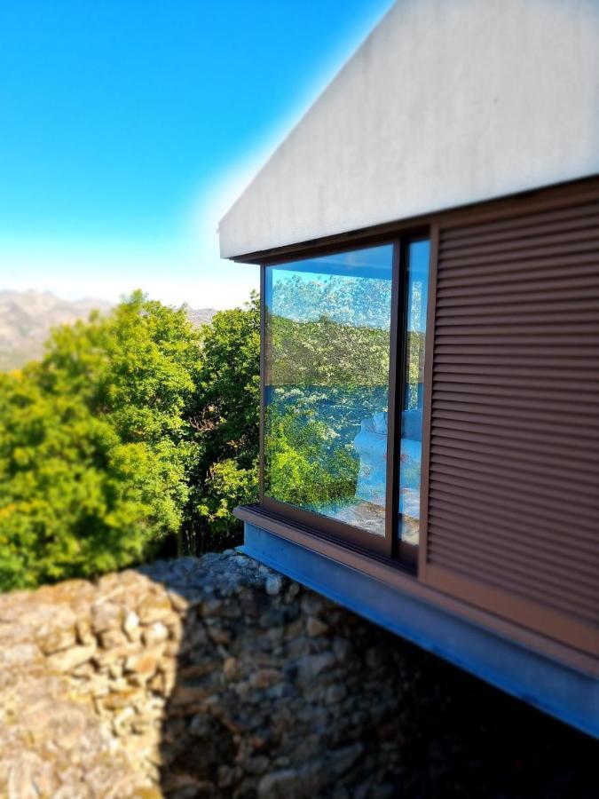 Casa Do Faqueiro De Casas Brioso Holiday home Outeiro (Tras-Os-Montes)